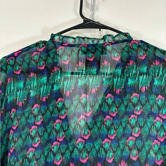 3/4 sleeve teal green & hot pink print blouse with ruffle around neck and front - Picture 5 of 6